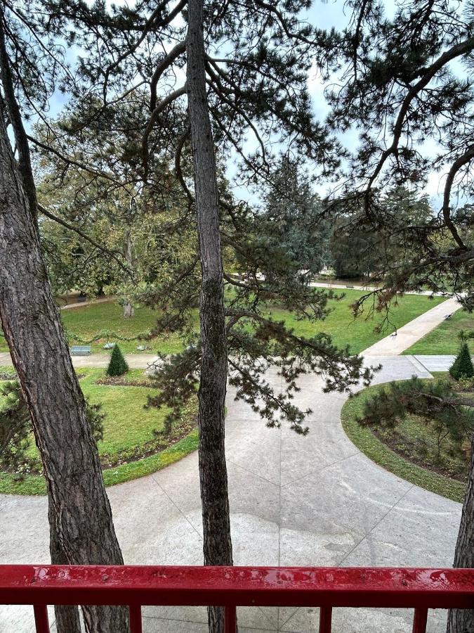 Appartement Jolie Vue Wifi Besancon Exterior photo